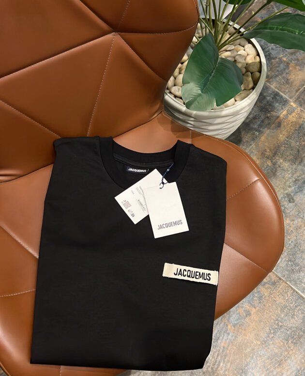 Jacquemus Logo-Patch Cotton T-shirt