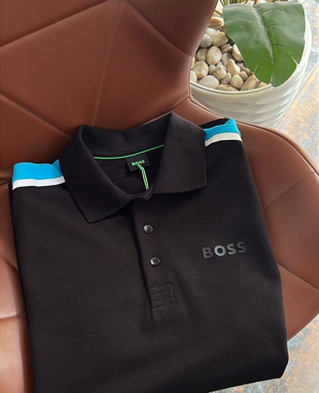 HUGO BOSS  ORGANIC COTTON POLO CUT T-SHIRT WITH LOGO DETAIL